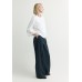 Xandres - SIMONA - 29604-01-0160 - T-shirt met broderie aan de mouwen